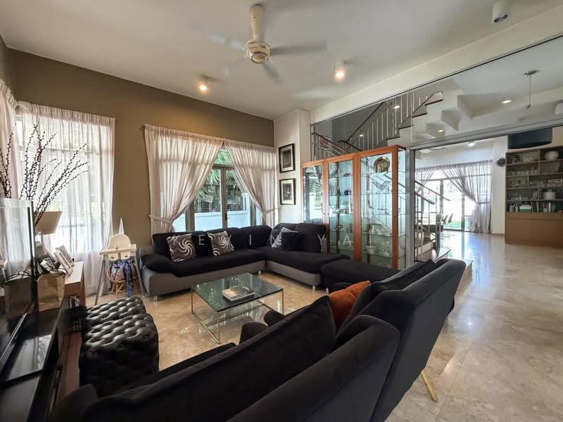 Semi-Detached House for Sale in Mont Kiara (Kuala Lumpur) - Kevin Yai - Living Room - PropertyGuru.com.my