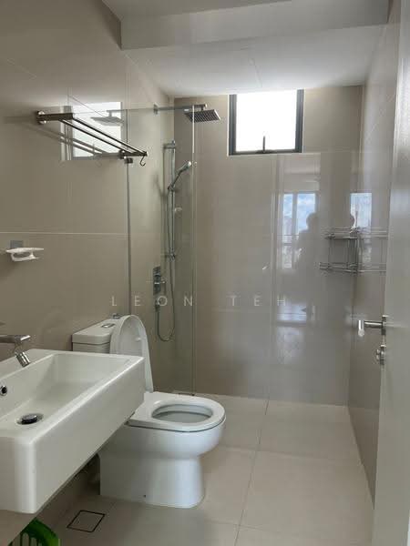 Service Residence for Sale at United Point (Residensi Berpadu) - Leon Teh - PropertyGuru.com.my