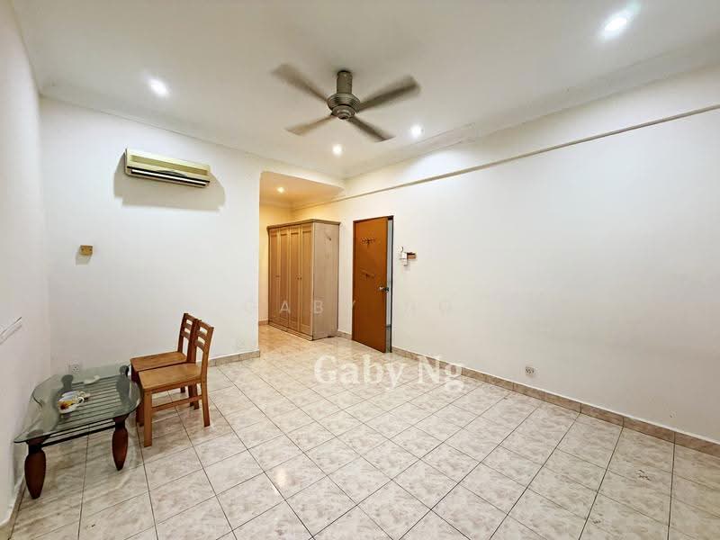 2-storey Terraced House for Sale in Taman Taynton View (Cheras) - Gaby Ng - Living Room - PropertyGuru.com.my