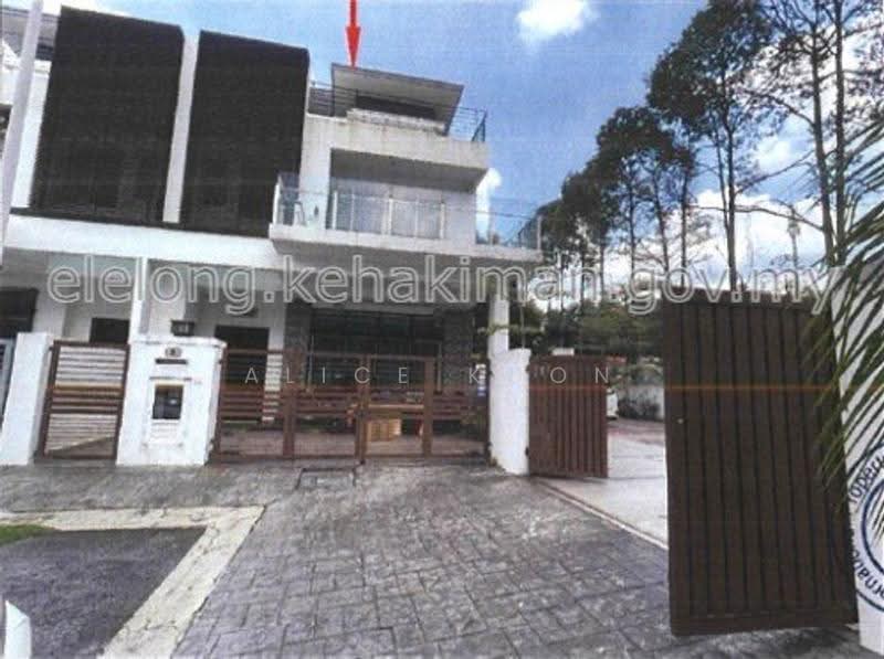 Semi-Detached House for Sale in Taman Suria Villa (Kajang) - Alice Kuon - Exterior - PropertyGuru.com.my