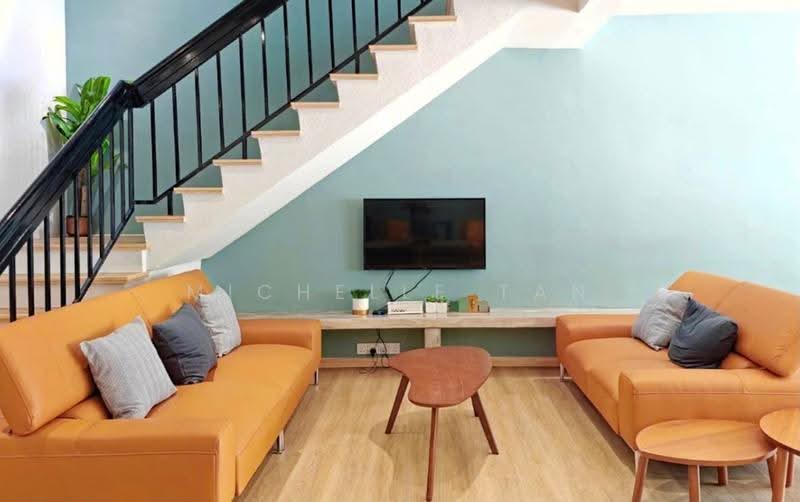 3-storey Terraced House for Rent in Batu Ferringhi (Penang) - Michelle Tan - Living Room - PropertyGuru.com.my