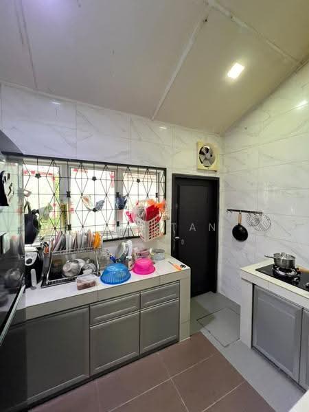 1.5-storey Terraced House for Sale in Kepong Baru (Kepong) - Tess Tan - Kitchen - PropertyGuru.com.my