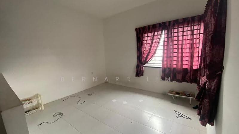 Rumah Teres 2.5-Tingkat untuk Dijual di Taman Scientex Pasir Gudang (Pasir Gudang) - Bernard Lim - PropertyGuru.com.my