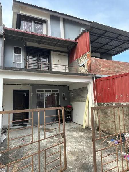 Rumah Teres 2.5-Tingkat untuk Dijual di Taman Scientex Pasir Gudang (Pasir Gudang) - Bernard Lim - PropertyGuru.com.my