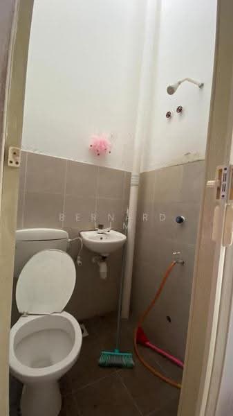 Rumah Teres 2.5-Tingkat untuk Dijual di Taman Scientex Pasir Gudang (Pasir Gudang) - Bernard Lim - PropertyGuru.com.my