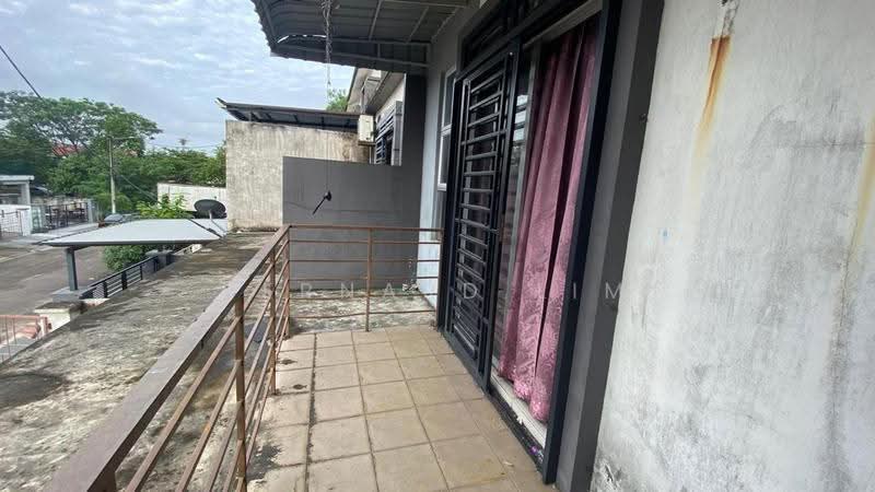 Rumah Teres 2.5-Tingkat untuk Dijual di Taman Scientex Pasir Gudang (Pasir Gudang) - Bernard Lim - PropertyGuru.com.my
