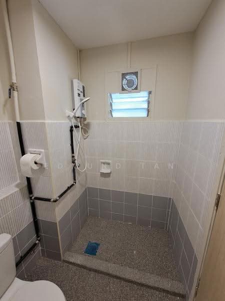 Condominium for Rent at Menara Menjalara - Edmund Tan - Bathroom - PropertyGuru.com.my