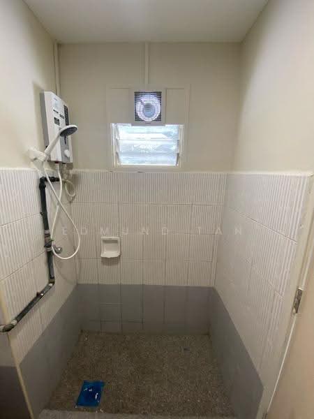 Condominium for Rent at Menara Menjalara - Edmund Tan - Bathroom - PropertyGuru.com.my