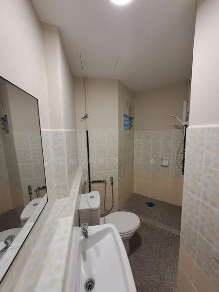 Condominium for Rent at Menara Menjalara - Edmund Tan - Bathroom - PropertyGuru.com.my