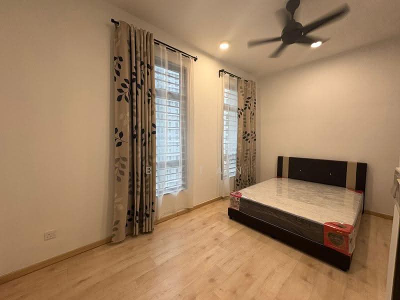 Condominium for Rent at The Henge - BC TAN - Bedroom - PropertyGuru.com.my
