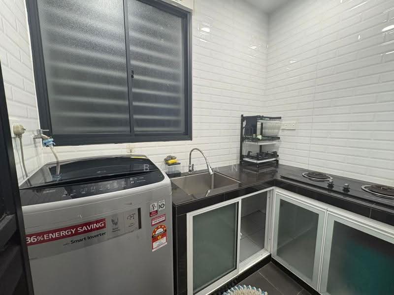 Condominium for Rent at The Henge - BC TAN - Kitchen - PropertyGuru.com.my