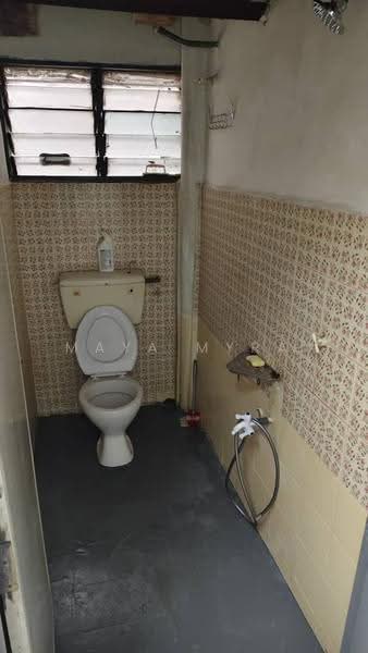 Rumah Flat untuk Disewa di Pusat Hentian Kajang - Maya Myra - Bathroom - PropertyGuru.com.my
