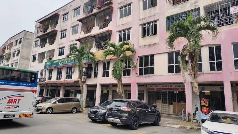 Rumah Flat untuk Disewa di Pusat Hentian Kajang - Maya Myra - Exterior - PropertyGuru.com.my
