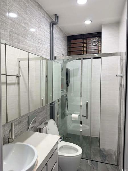 Service Residence for Rent at Palazio - LZ Lau - Bathroom - PropertyGuru.com.my