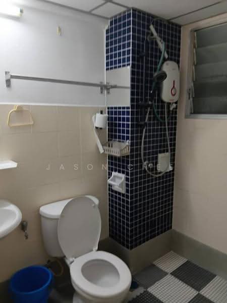 Kondominium untuk Disewa di Perdana Exclusive - Jason Chee - Bathroom - PropertyGuru.com.my