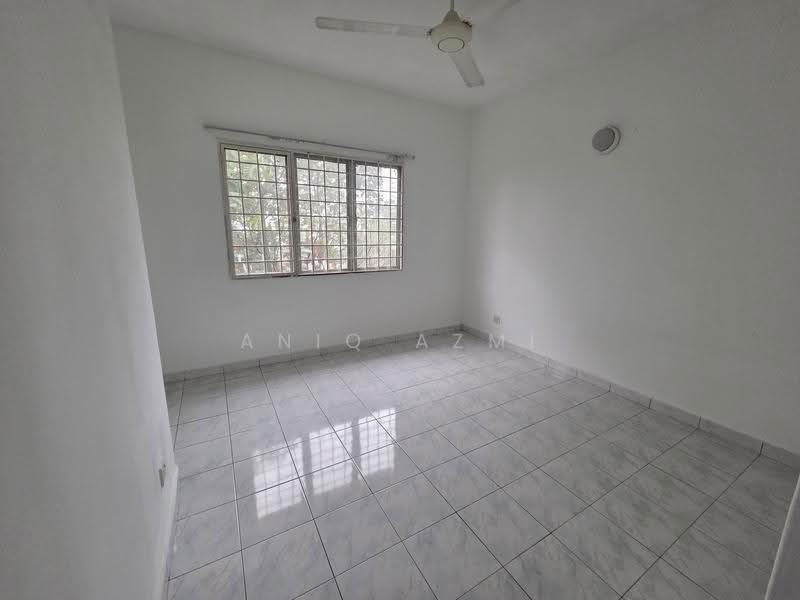 Condominium for Sale at Paradesa Tropica - Aniq Azmi - PropertyGuru.com.my