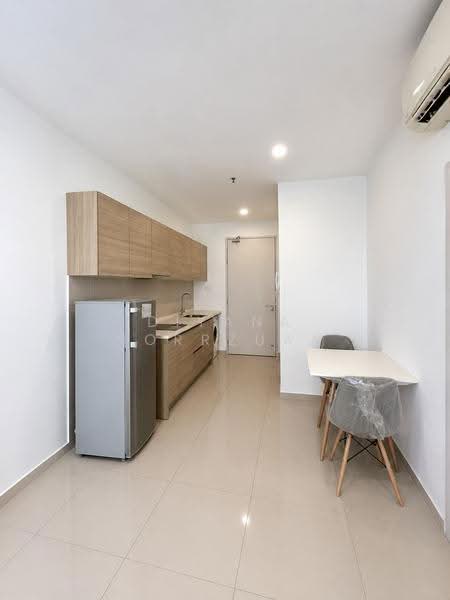 Kediaman Servis untuk Dijual di i-Suite @ i-City - Diyana Norrzuan - Kitchen - PropertyGuru.com.my