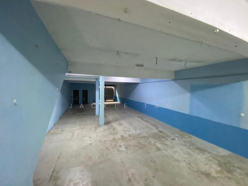 Shop for Rent in Jalan Klang Lama (Old Klang Road) (Kuala Lumpur) - Jackie Tan - Interior - PropertyGuru.com.my