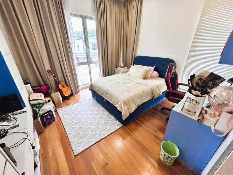Rumah Kluster untuk Dijual di Sunway Alam Suria (Shah Alam) - Ameer Ali - Bedroom - PropertyGuru.com.my