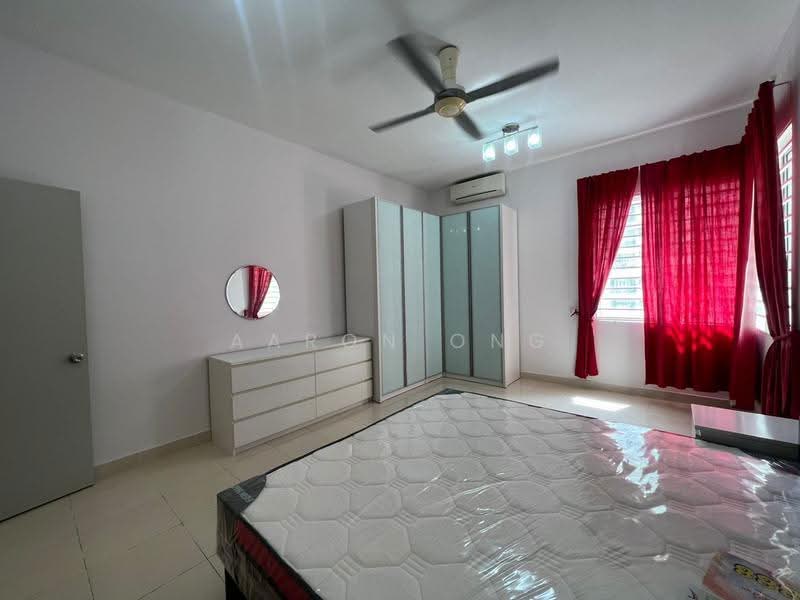 Kondominium untuk Dijual di Platinum Hill PV 8 - Aaron Ong - Bedroom - PropertyGuru.com.my