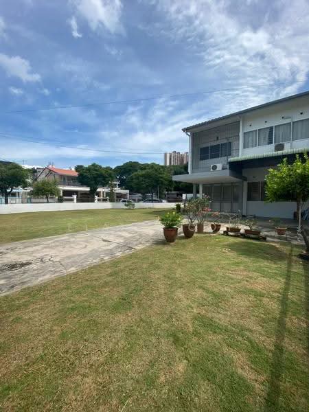 Semi-Detached House for Sale in Medan Terengganu (Jelutong) - Elaine Ooi - Exterior - PropertyGuru.com.my