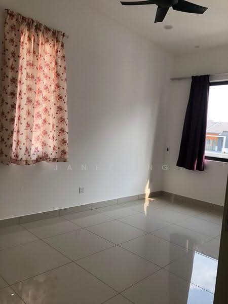 Rumah Teres 2-Tingkat untuk Disewa di Telok Panglima Garang (Selangor) - Janet Hng - Interior - PropertyGuru.com.my