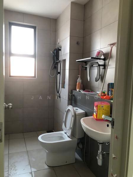 Rumah Teres 2-Tingkat untuk Disewa di Telok Panglima Garang (Selangor) - Janet Hng - Bathroom - PropertyGuru.com.my