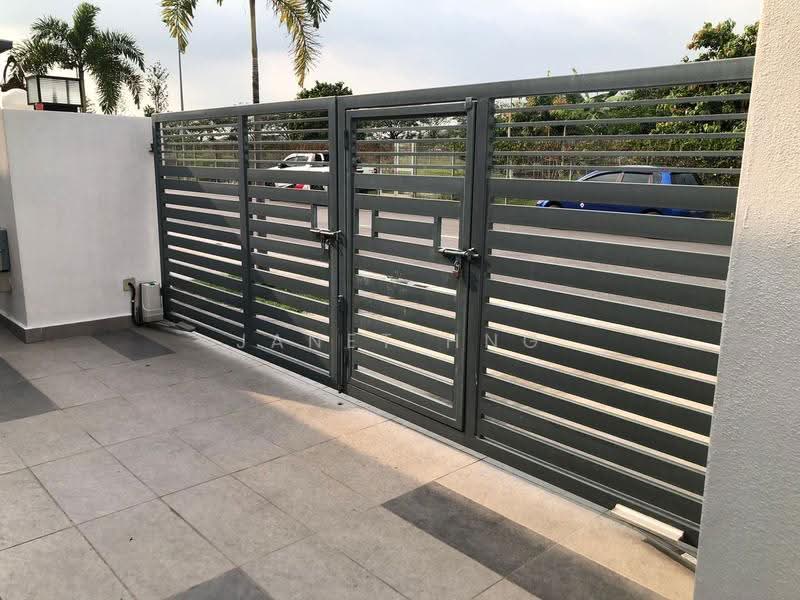 Rumah Teres 2-Tingkat untuk Disewa di Telok Panglima Garang (Selangor) - Janet Hng - Exterior - PropertyGuru.com.my