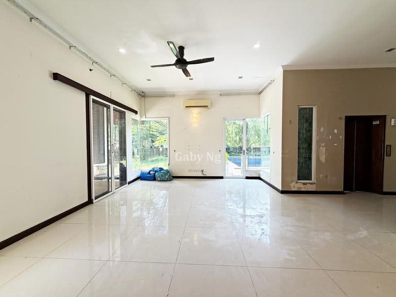 Semi-Detached House for Sale in Beverly Heights (Ampang) - Gaby Ng - Living Room - PropertyGuru.com.my