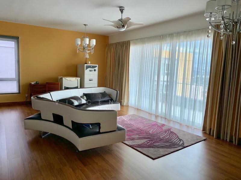 Kondominium untuk Dijual di Central Park condominium - Vincent Koay - Living Room - PropertyGuru.com.my