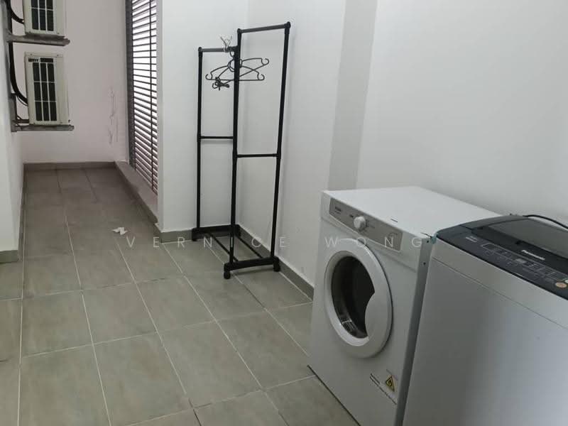 Pangsapuri untuk Dijual di Molek Pine 3 - Vernice Wong - Interior - PropertyGuru.com.my