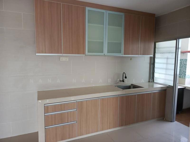 Kondominium untuk Dijual di Astana Lumayan - Nana Nazarallah - Kitchen - PropertyGuru.com.my