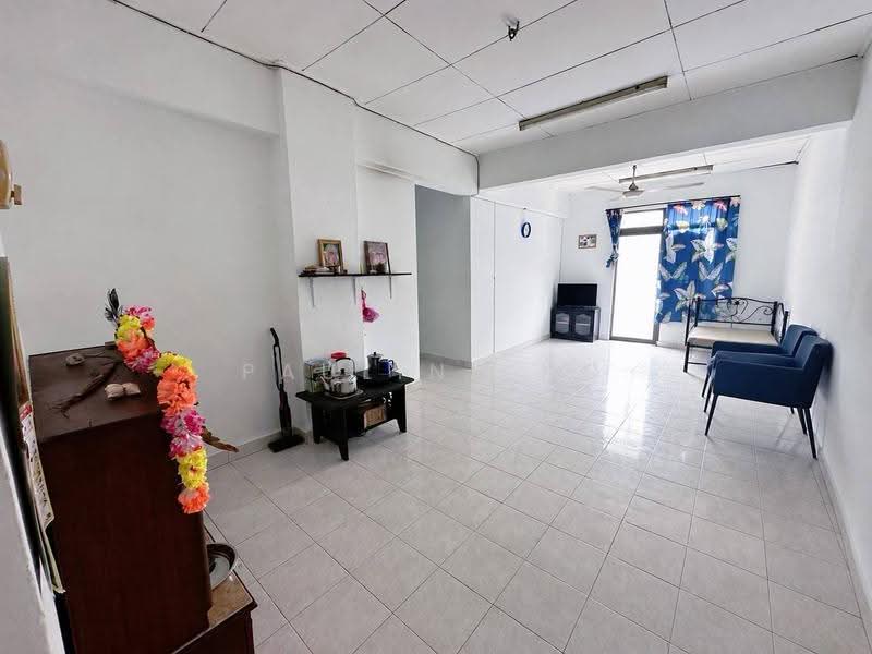 Apartment for Sale at Bayu Puteri 2 - Pauline Ng - Living Room - PropertyGuru.com.my