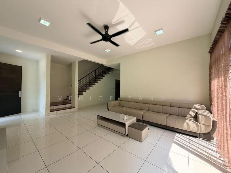 Cluster House for Sale in Horizon Hills (Iskandar Puteri (Nusajaya)) - Venice Tang - Living Room - PropertyGuru.com.my