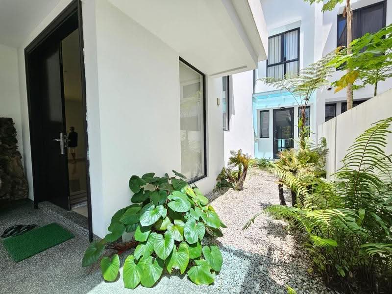 Bungalow House for Sale in Jade Hills (Kajang) - Bryan Ng - Exterior - PropertyGuru.com.my