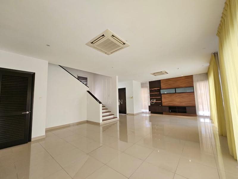 Bungalow House for Sale in Jade Hills (Kajang) - Bryan Ng - Living Room - PropertyGuru.com.my