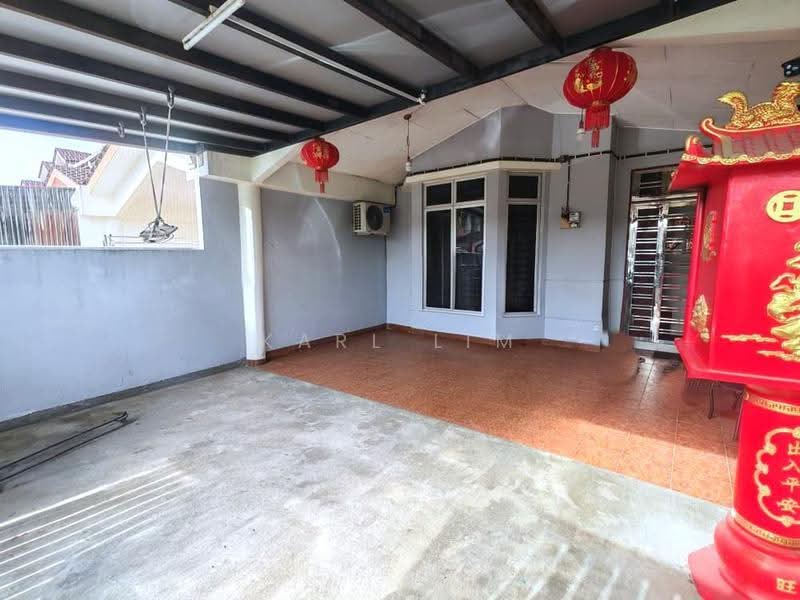2-storey Terraced House for Sale in Taman Nusa Bestari (Iskandar Puteri (Nusajaya)) - Karl Lim - Exterior - PropertyGuru.com.my