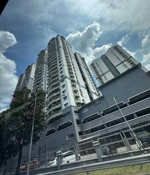 Kondominium untuk Dijual di Pandan Ville Condominium - Robin Tchong - Exterior - PropertyGuru.com.my