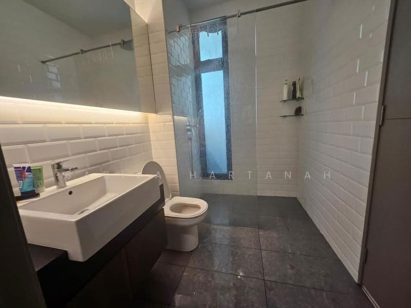 Kediaman Servis untuk Dijual di Serviced Residence @ Shaftsbury Putrajaya - Sariza Hartanah - Bathroom - PropertyGuru.com.my
