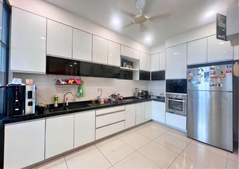 Condominium for Sale at Marinox Sky Villas - Clifton Chee - Kitchen - PropertyGuru.com.my