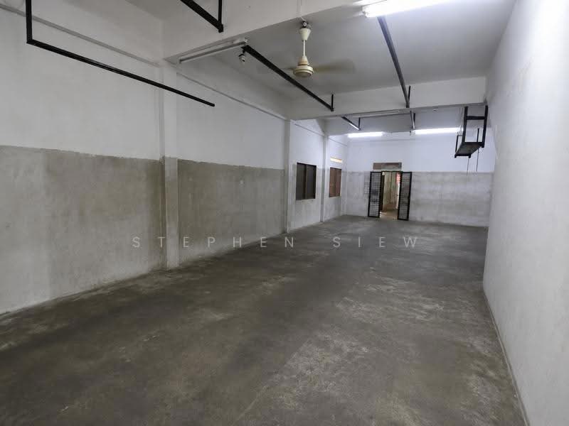 Shop / Office for Rent in Taman Jati (Ipoh) - Stephen Siew - Interior - PropertyGuru.com.my