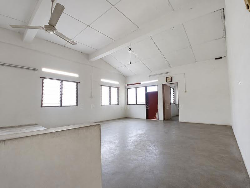 Shop / Office for Rent in Taman Jati (Ipoh) - Stephen Siew - Interior - PropertyGuru.com.my