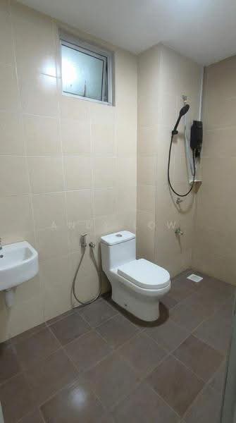 Service Residence for Sale at Pandan Residence 2 - Andy Low - Bathroom - PropertyGuru.com.my