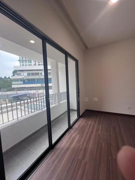 Rumah Teres 3-Tingkat untuk Dijual di Happy Garden (Kuchai Lama) - Jeff Siow - Balcony - PropertyGuru.com.my