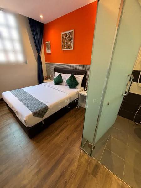 Hotel / Resort for Sale in George Town (Penang) - Desmond Chuah - Bedroom - PropertyGuru.com.my