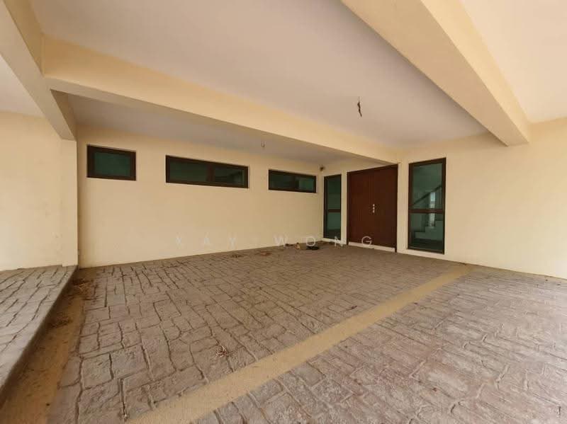 Bungalow House for Sale in Batu Uban (Gelugor) - Kay Wong - Car Park - PropertyGuru.com.my