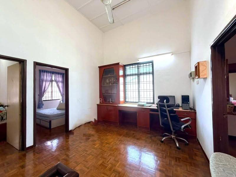 2-storey Terraced House for Sale in Bukit Indah (Iskandar Puteri (Nusajaya)) - Karl Lim - Study - PropertyGuru.com.my