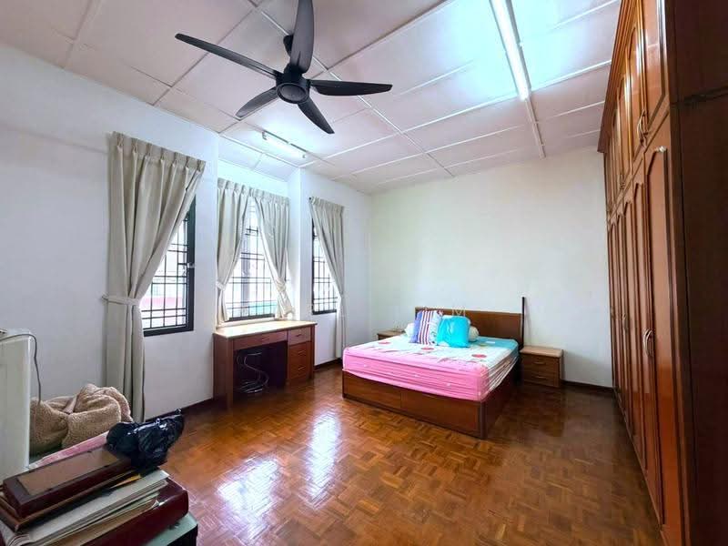 2-storey Terraced House for Sale in Bukit Indah (Iskandar Puteri (Nusajaya)) - Karl Lim - Bedroom - PropertyGuru.com.my