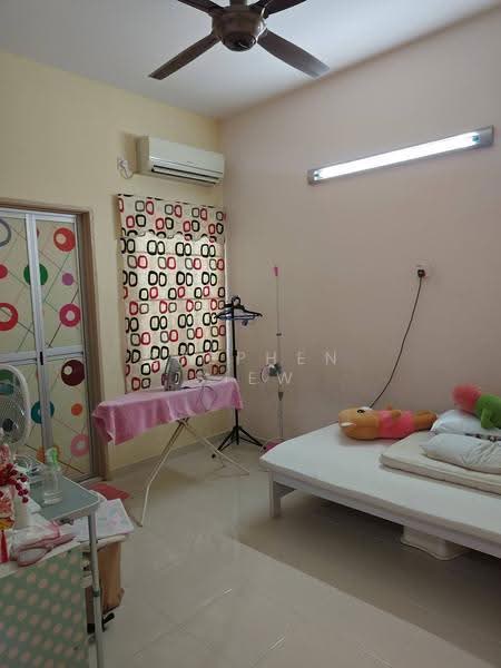 2.5-storey Terraced House for Sale in Panorama Lapangan Perdana (Ipoh) - Stephen Siew - Bedroom - PropertyGuru.com.my