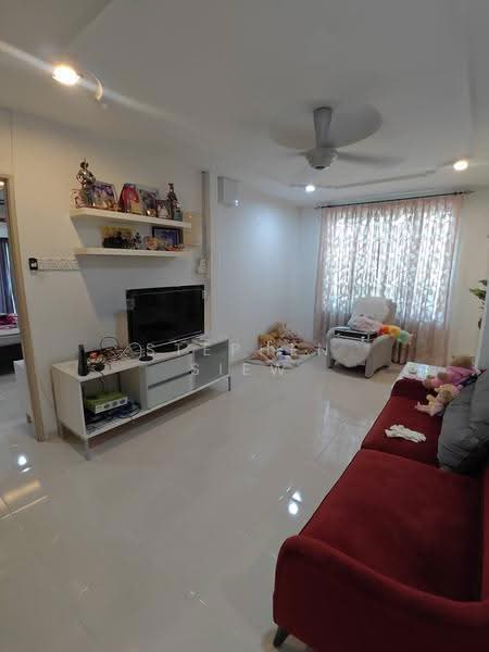 2.5-storey Terraced House for Sale in Panorama Lapangan Perdana (Ipoh) - Stephen Siew - Living Room - PropertyGuru.com.my